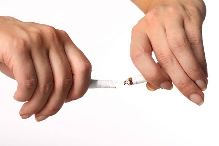 Тютюнопушене и холестерол – каква е връзката?